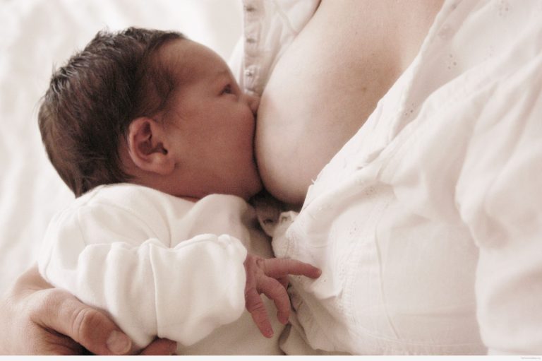 benefit-breastfeeding