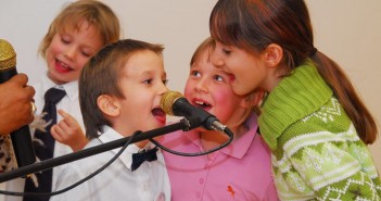 Kinder-Singen