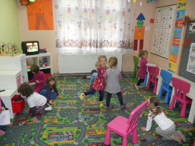 GuGu Vas vodi u Predškolsku ustanovu Pony
